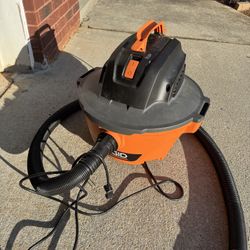 RIDGID Shop Vacuum 