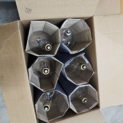 NEW CASE OF SIX 1000 WATT METAL HALIDE LIGT BULBS