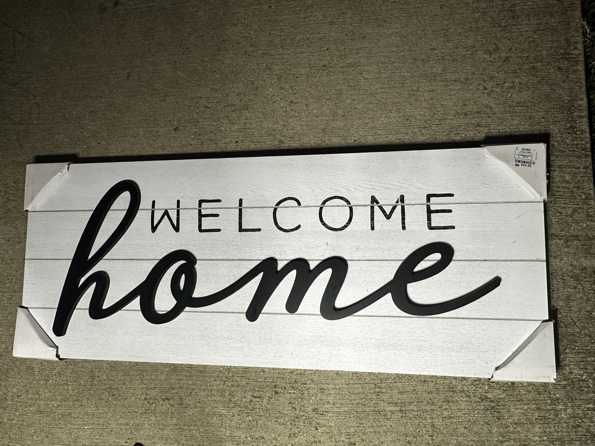 Wooden Welcome home sign