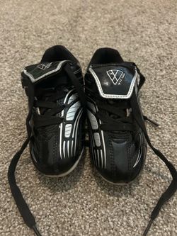 Toddler size 8 soccer cleats