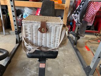 Picnic basket