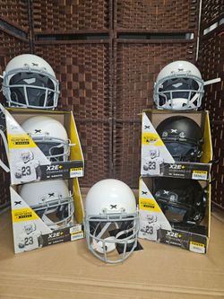 (7) Youth Small Xenith Helmets