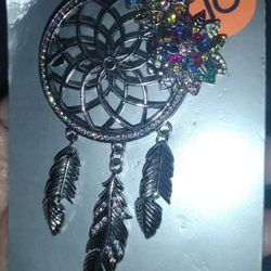 Brooch