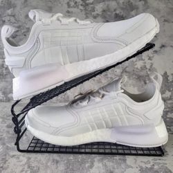 Men’s AdidasTrainers Size 7.5  Men’s New NMD V3 GX9586 - White Sneakers