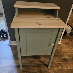 VERY NICE PEICE OF FURNITURE FOR ANYWHERE IN THE HOUSE (NEW)