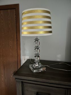 Table lamp