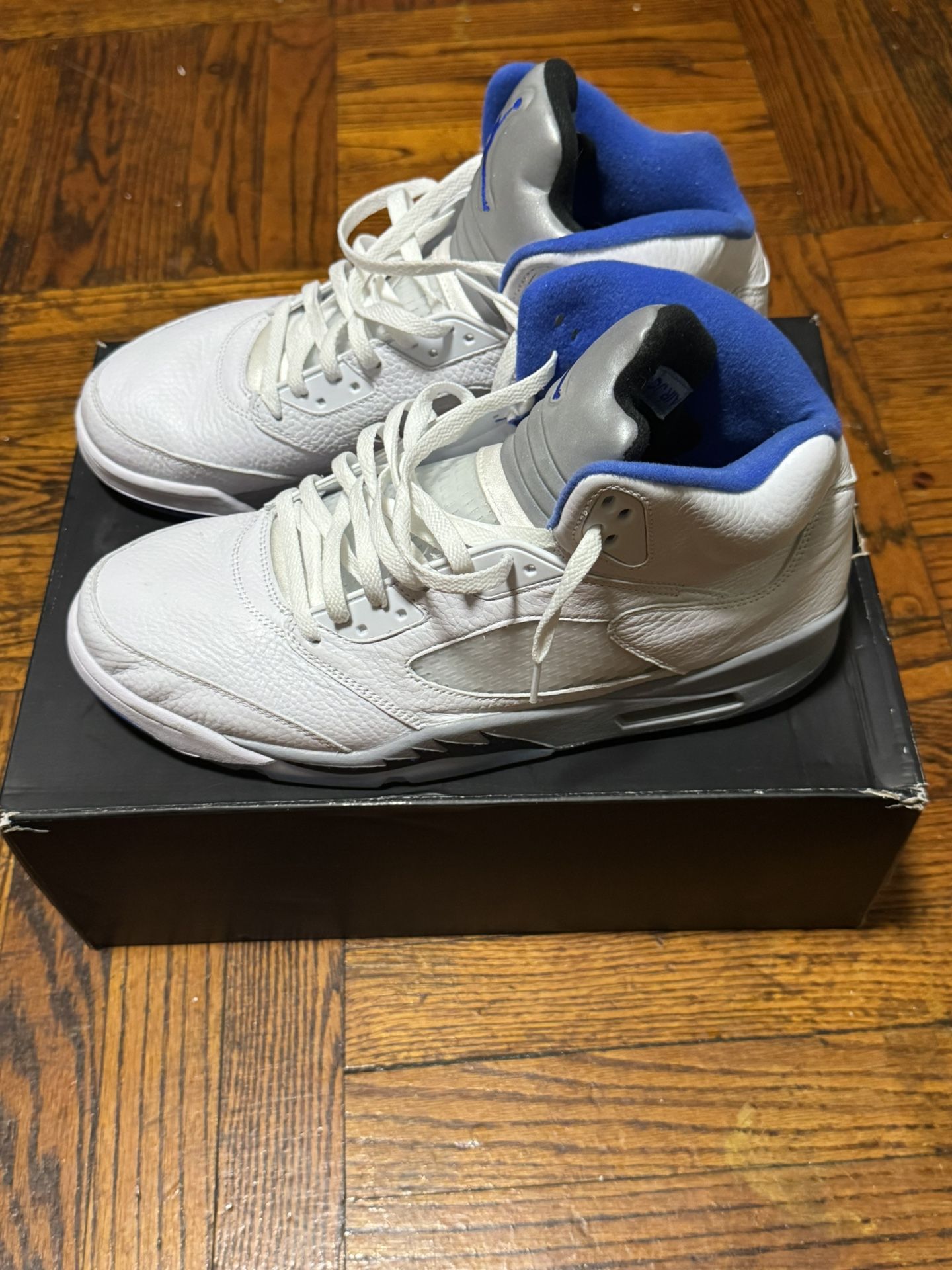Air Jordan 5s
