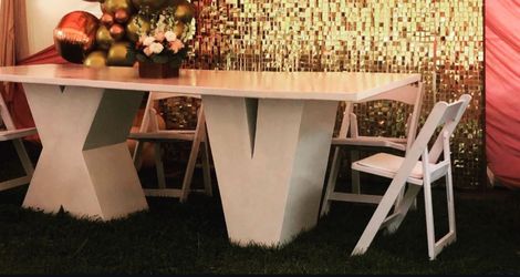 XV Table