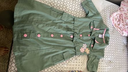 Girl dress size 6-8 t