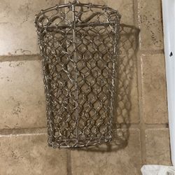 Heavy Gauge Wire Hanging Basket