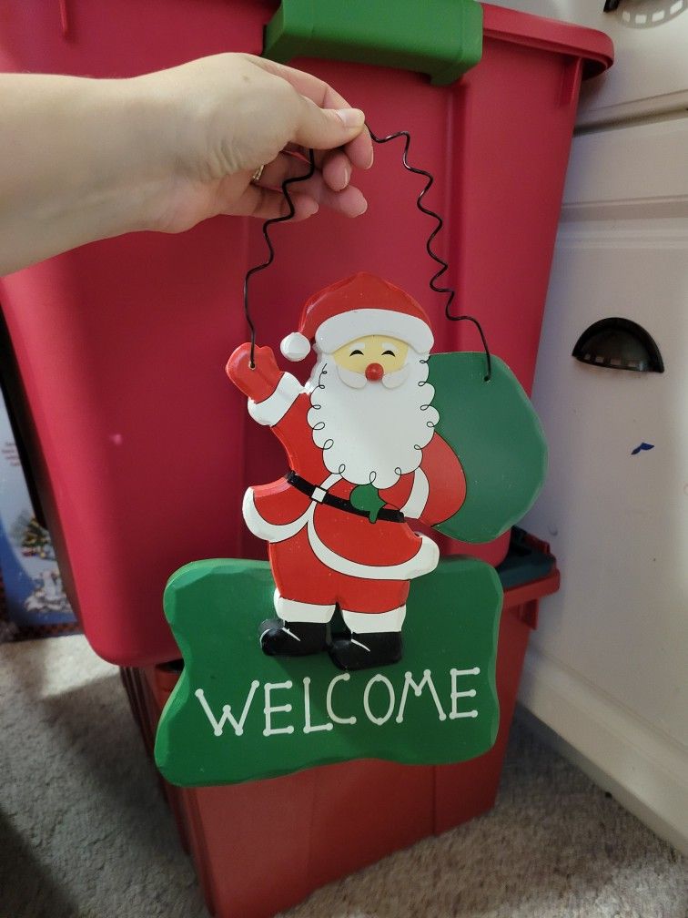 Wooden Welcome Sign