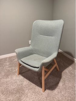 [moving sale] Ikea highchair armchair