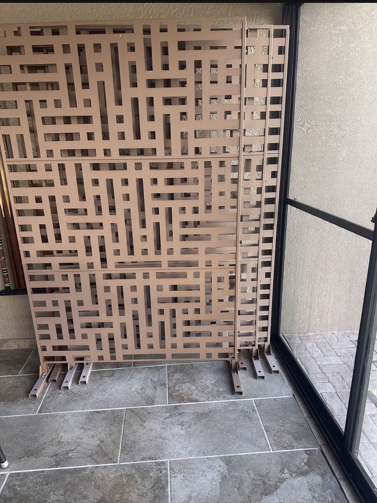Metal Wall Dividers