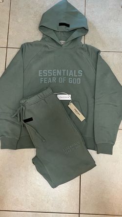 Essentials set (Sycamore) sizes XS, S, M, L