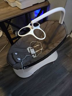 Mamaroo swing