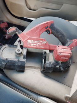 Milwaukee band Saw M18