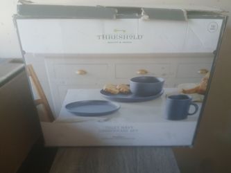 Dish Set