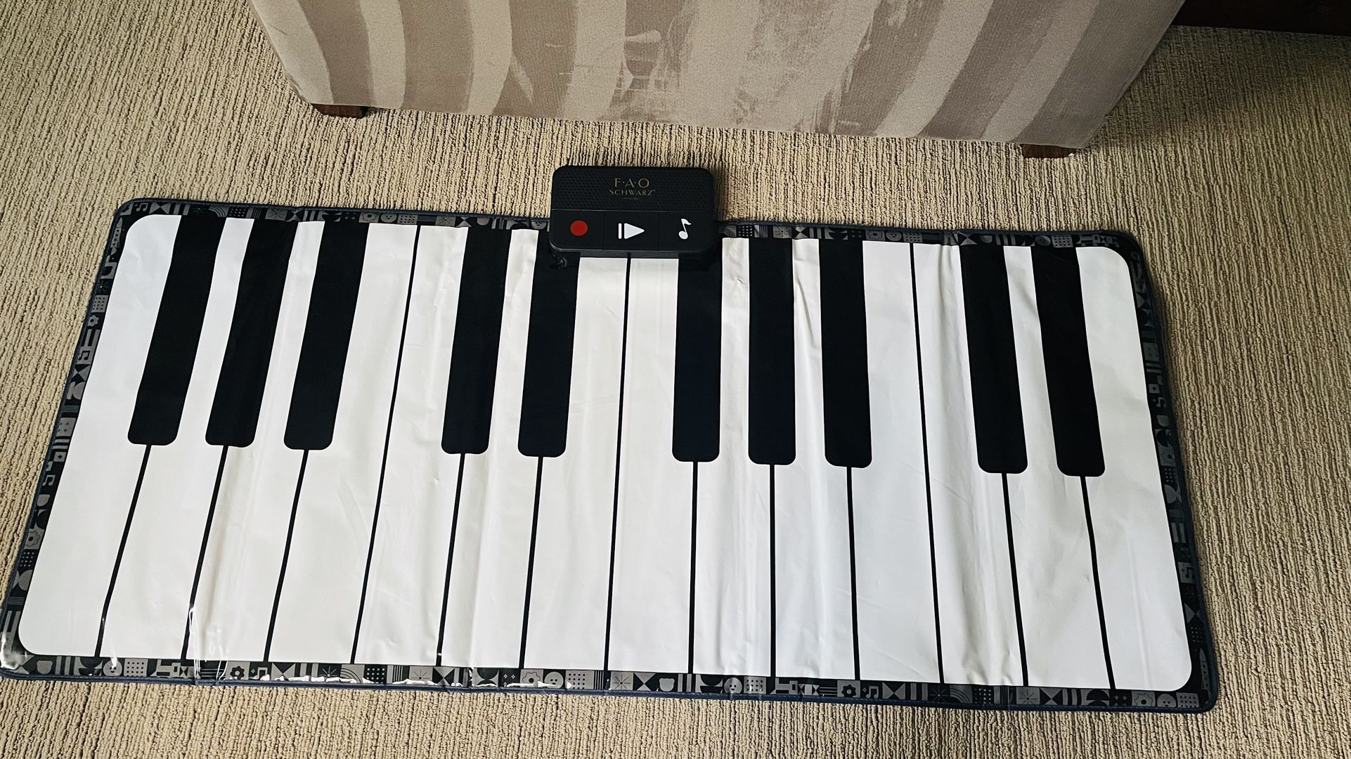 FAO Schwarz Giant 69" Dance-On Piano Mat