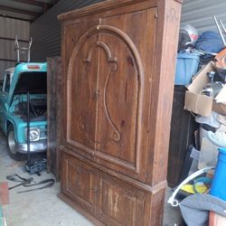 Entertainment Cabinet 