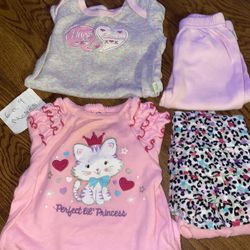 Sweatshirt & Pants Sets 