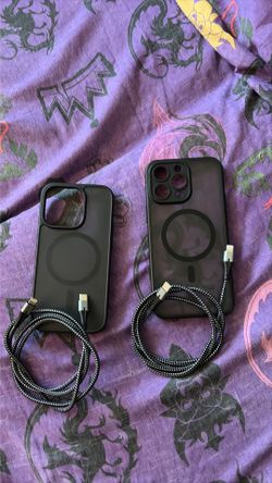 Estuche iPhone 14 Pro   Y 14 pro max y cable cargador
