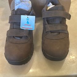 Proper Shoes Water Proof New