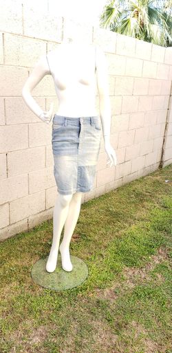 SAM EDELMAN SKIRT SIZE 6