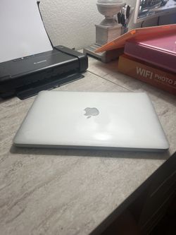 MacBook Pro Model #A1502