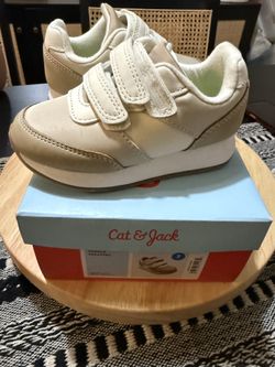 Toddler Cat & Jack shoes size 7
