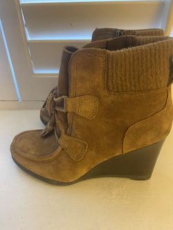 Boots Size 7
