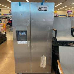 Refrigerator 36”