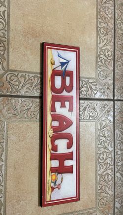 Beach sign decor