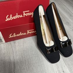 Salvatore Ferragamo BONITA Black pump metal buckle SZ 5 NEW W/box $230 ITALY