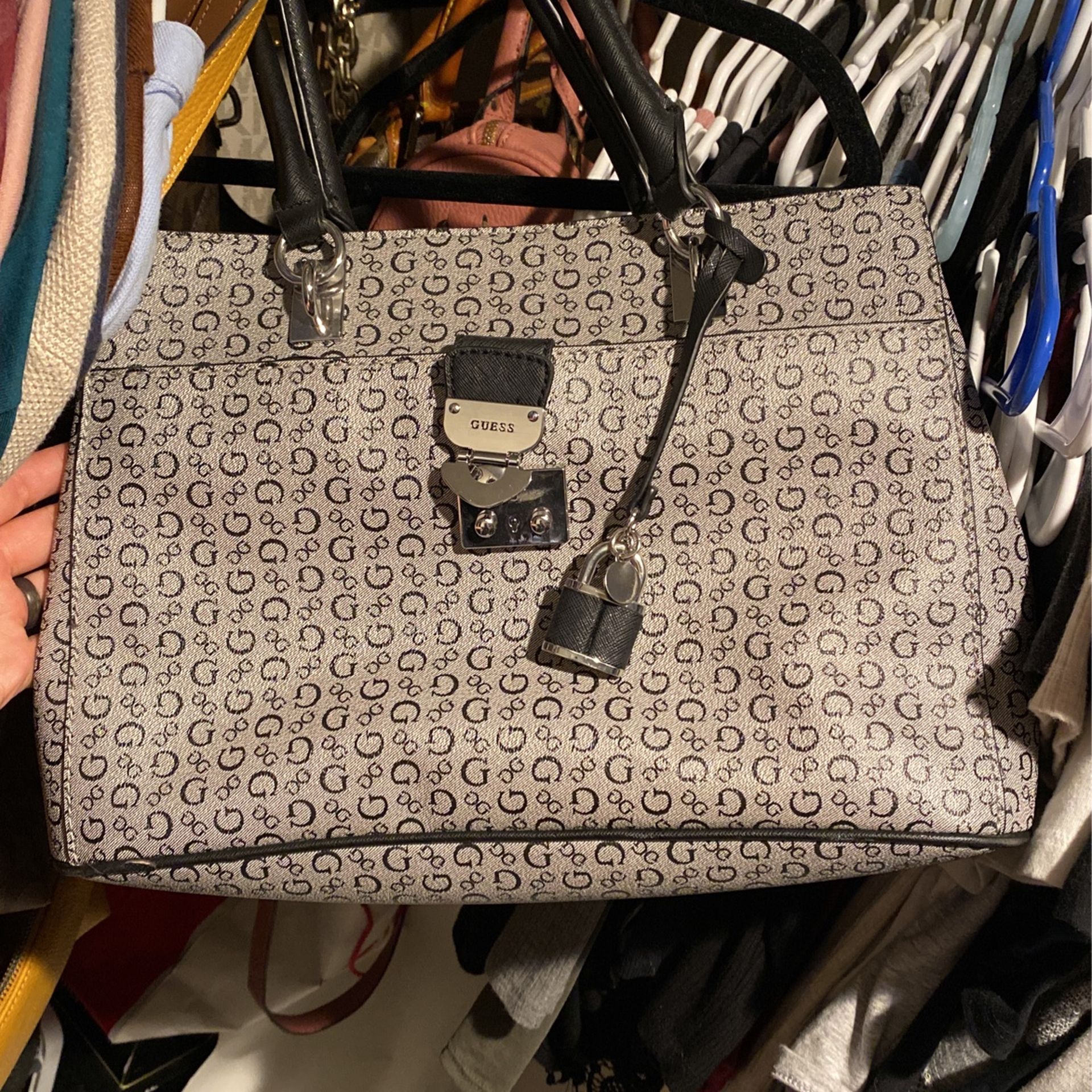 Guess Purse 