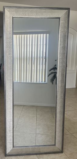 Kirkland Mirror
