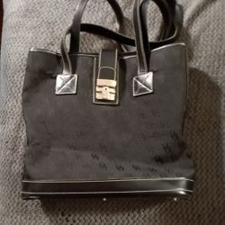 Dooney & Bourke Medium Shopper