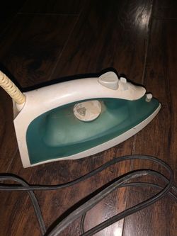 Clothes iron
