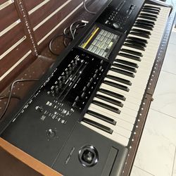 Korg Kronos 