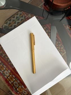 Vintage Dunhill Gold Fountain Pen with 14K (585) Gold Nib