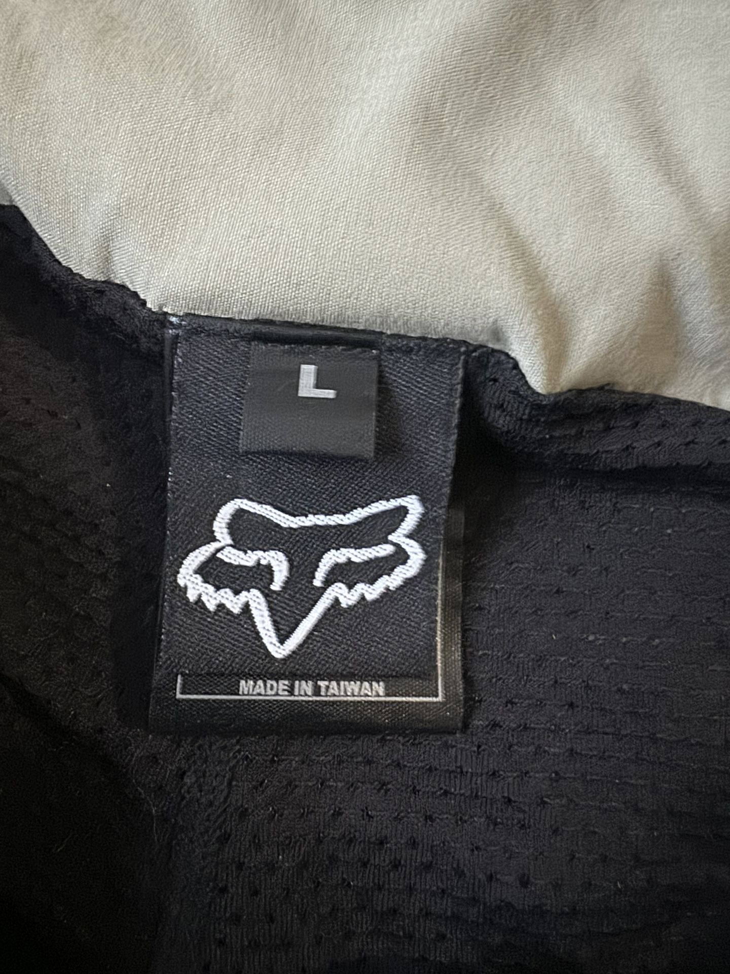 FOX RACING SHORTS
