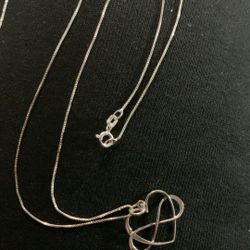 925(Made In Italy) Silver Necklace 19 “ Inches 