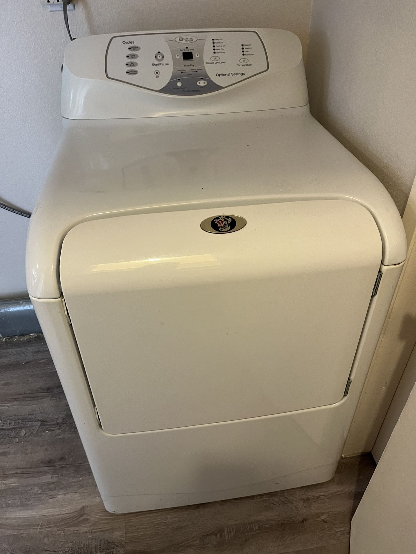 Maytag Neptune Gas Powered Dryer Newer Model Works Perfect