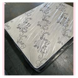 Queen size mattress /Colchon