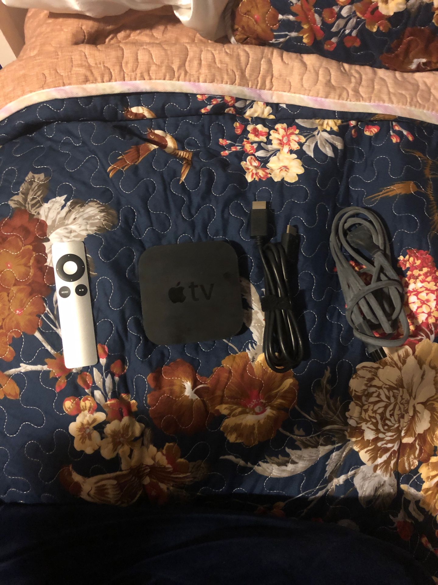 Apple TV 3rd generation (3 available)