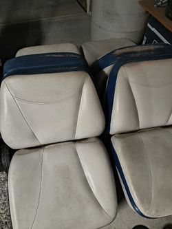 Bayliner seats