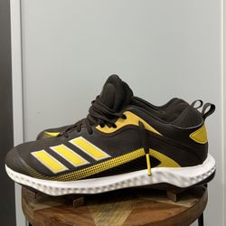 Adidas Baseball cleats