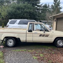 1985 Toyota Pickup