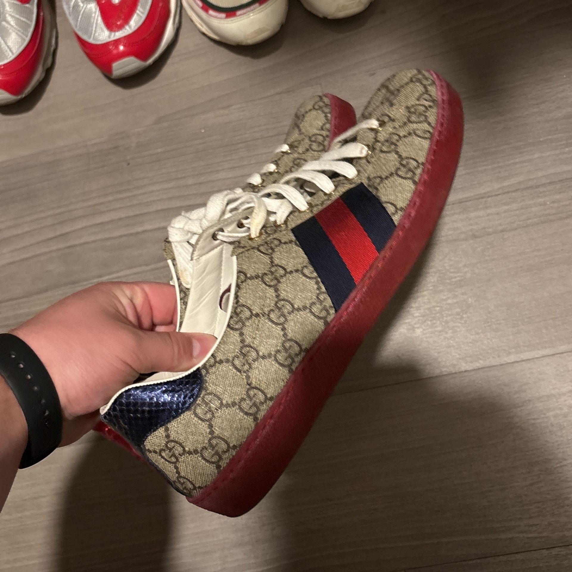 Gucci Aces Size 10.5