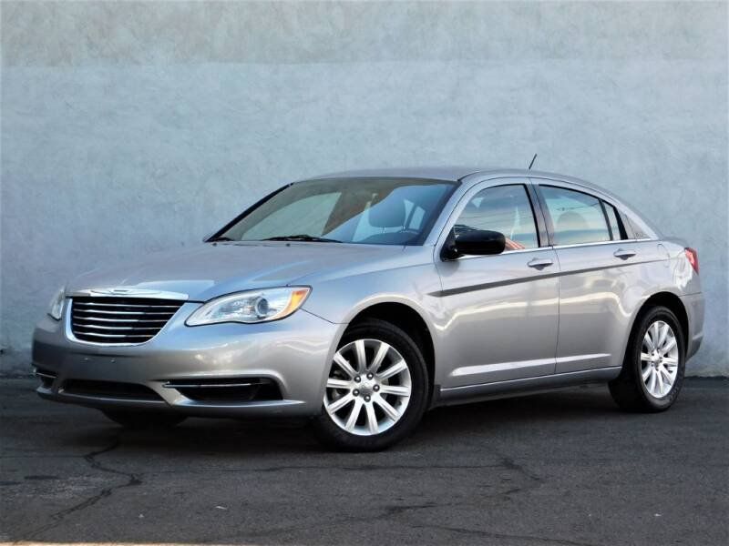 2011 Chrysler 200