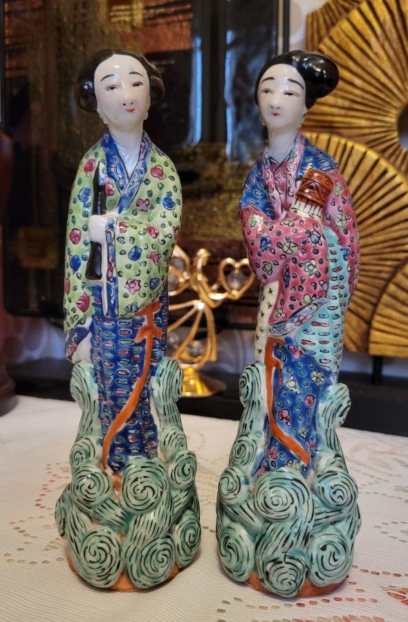 Vintage Chinese Porcelain Figurines 